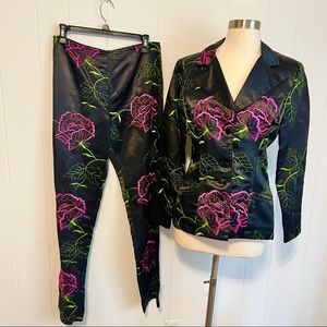 Vintage Y2K Betsey Johnson Embroidered Floral Satin Suit Set Size Medium